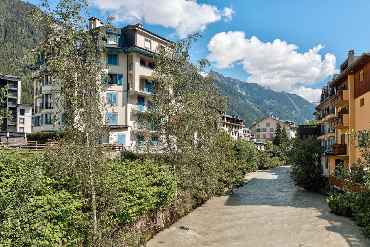 Apartment Cosmiques - Alpes Travel - Central Chamonix - Sleeps 4 Exterior foto